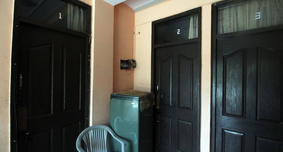 Juneja House, New Delhi 4